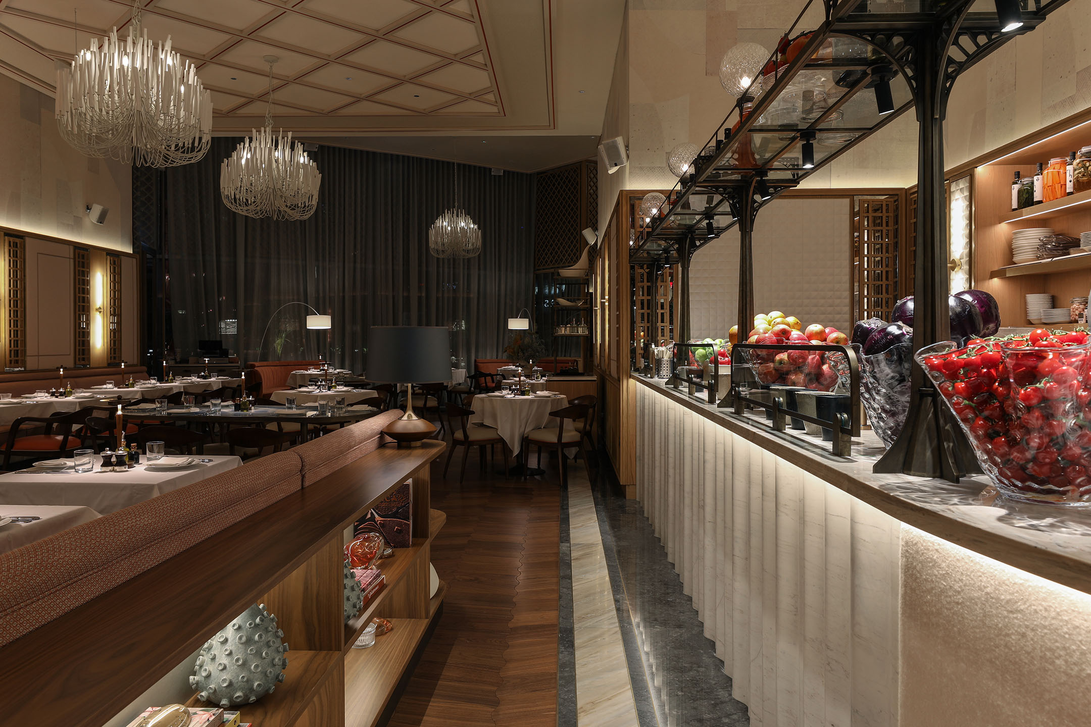 La Maison Ani Dubai restaurant interior featuring elegant architectural LED lighting design